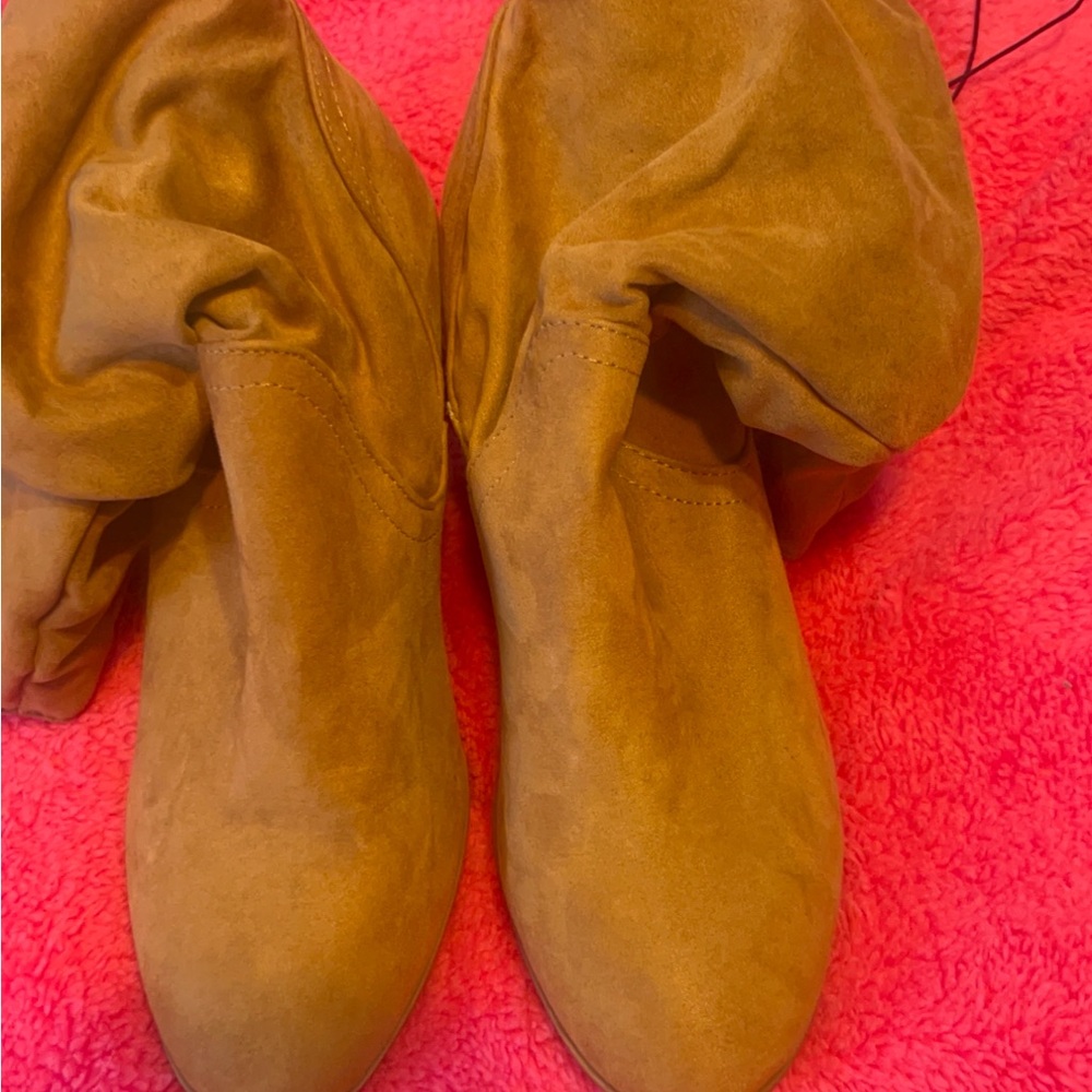 Sugar Tan Suede Heeled Boots